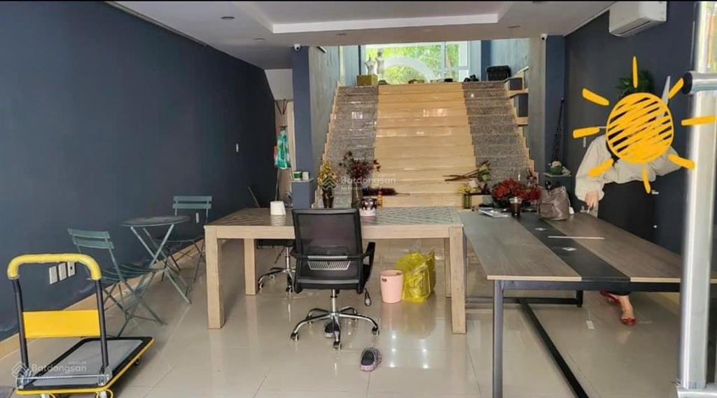 Siêu phẩm phố trúc ecopark 110m2 kinh doanh sầm uất hoàn thiện đẹp long lanh