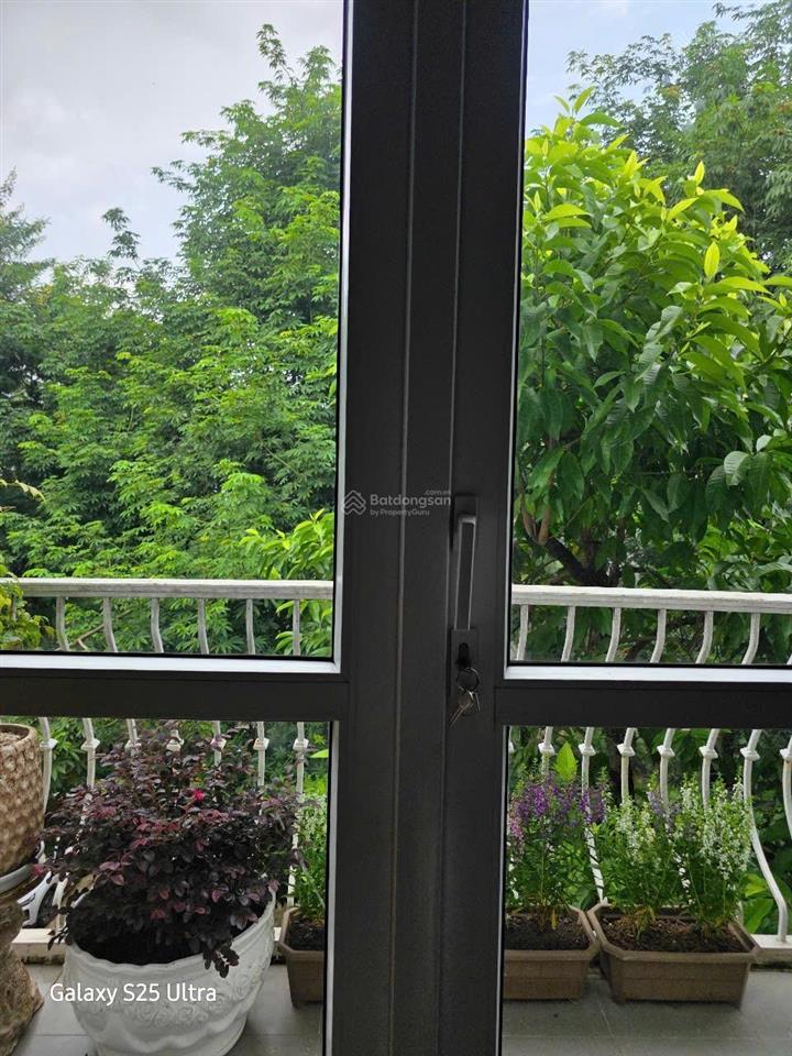 Chính chủ gửi bán căn phố trúc ecopark
