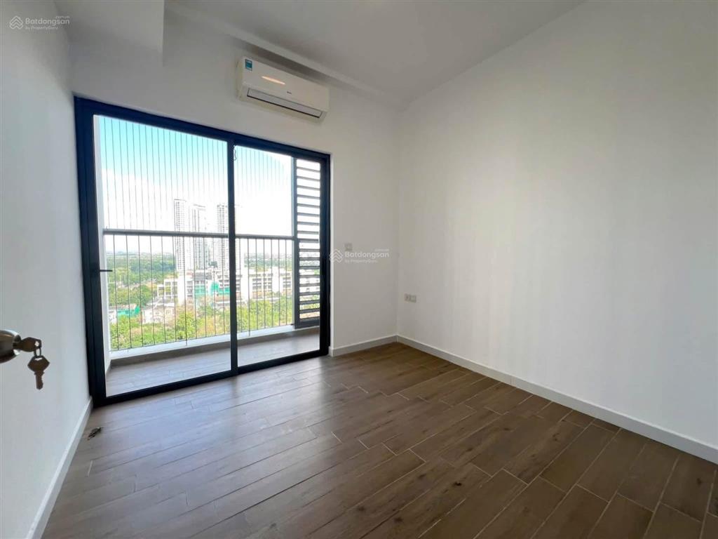 Bán căn 3pn2wc westbay 90m2 sử dụng, view hồ, giá tốt