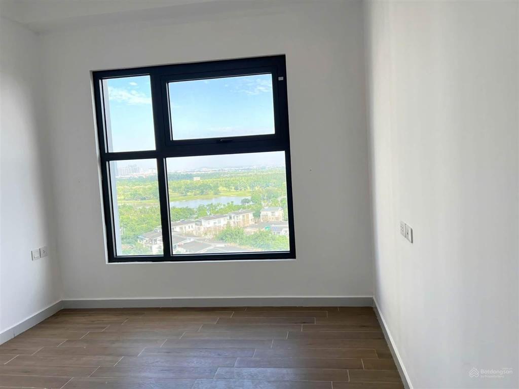 Bán căn 3pn2wc westbay 90m2 sử dụng, view hồ, giá tốt