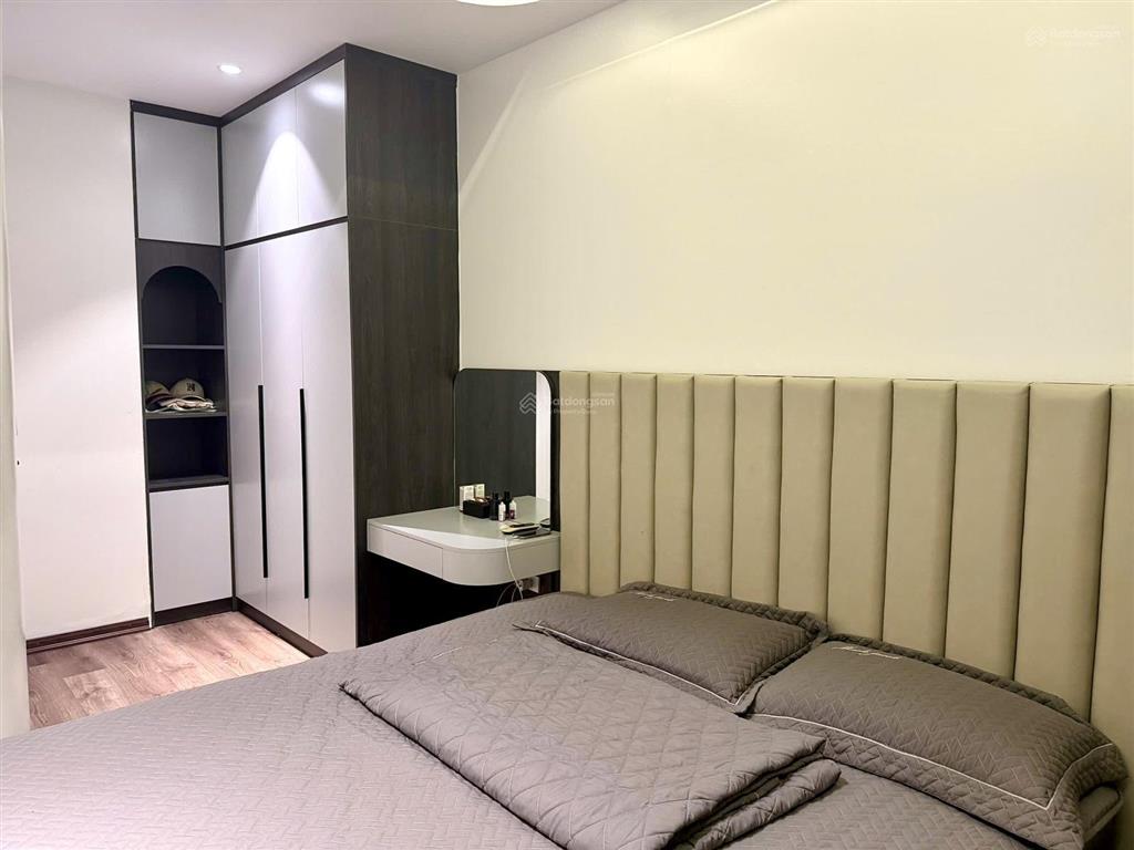 Bán nhanh căn 45m2 sử dụng westbay view hồ, giá tốt