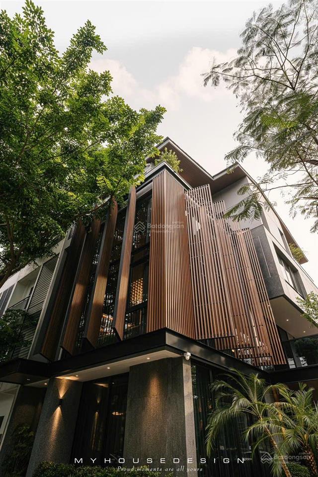 Bán căn liền kề vị trí góc 3 mặt thoáng ecopark