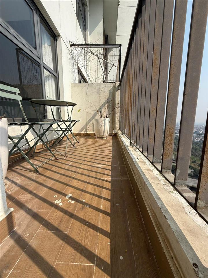 Chính chủ gửi bán căn siêu hiếm 79m ban công rộng ban công đông nam aquabay giá tốt . 0938 905 ***