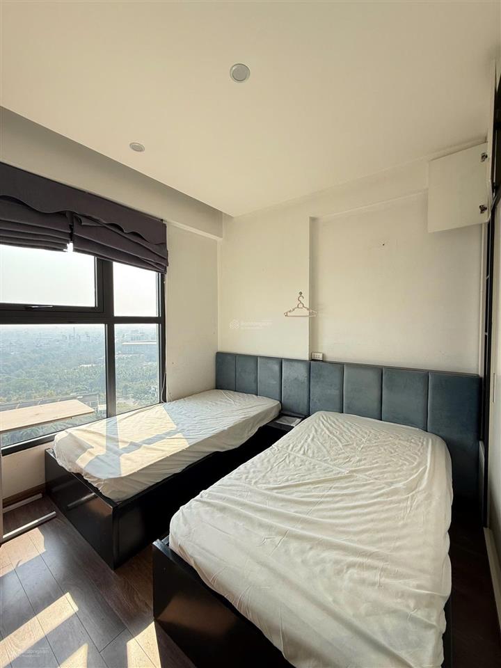 Chính chủ gửi bán căn siêu hiếm 79m ban công rộng ban công đông nam aquabay giá tốt . 0938 905 ***