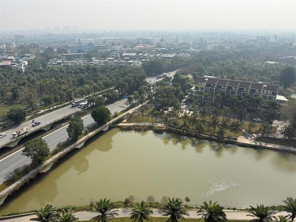 Chính chủ gửi bán căn siêu hiếm 79m ban công rộng ban công đông nam aquabay giá tốt . 0938 905 ***