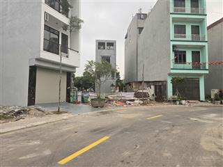 Cho thuê đất trống làn 2 đấu mã vs trần đăng tuyển quay mặt vườn hoa kđt phúc ninh dt 220.6m2