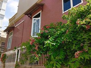 Bán căn góc 2 mặt tiền hiếm có, ô tô đỗ trong nhà, 3pn, dt 63m2, shr.  0918 397 ***