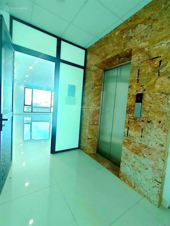 Cho thuê mặt bằng kinh doanh tầng 01 ngay số 9d nguyễn xiển dt 100m2/sàn.