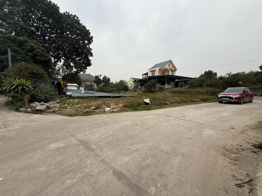 Bán gấp 630m2 300tc tại bá xuyên sông công thái nguyên.giáp ksc sc2 đường xe công vào được