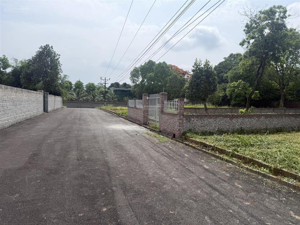Bán đất tại hòa sơn, 3,2 tỷ, 370m2, mặt tiền 11m, nhiều tiện ích đẹp