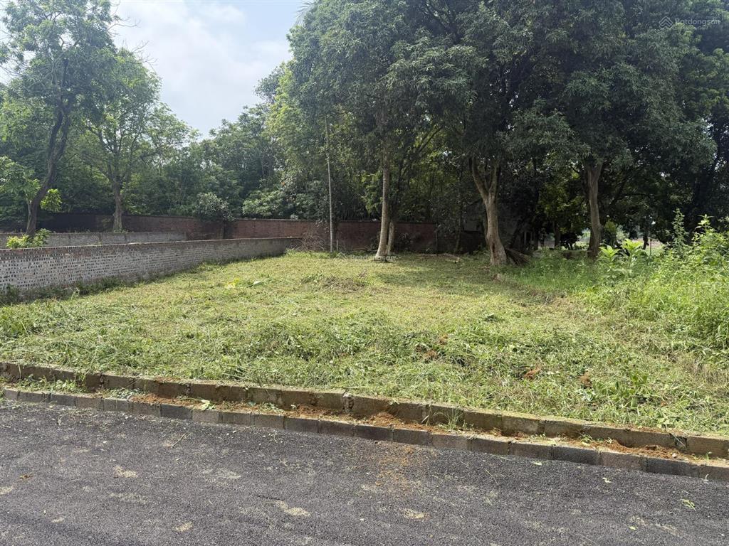 Bán đất tại hòa sơn, 3,2 tỷ, 370m2, mặt tiền 11m, nhiều tiện ích đẹp