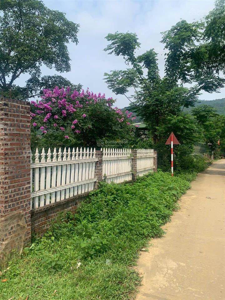 Chuyển nhượng lô đất hòa sơn nở hậu, thoai thoải, sổ đầy đủ, sang tên nhanh
