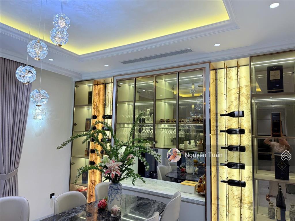 Bán biệt thự cao cấp thảo điền  quận 2