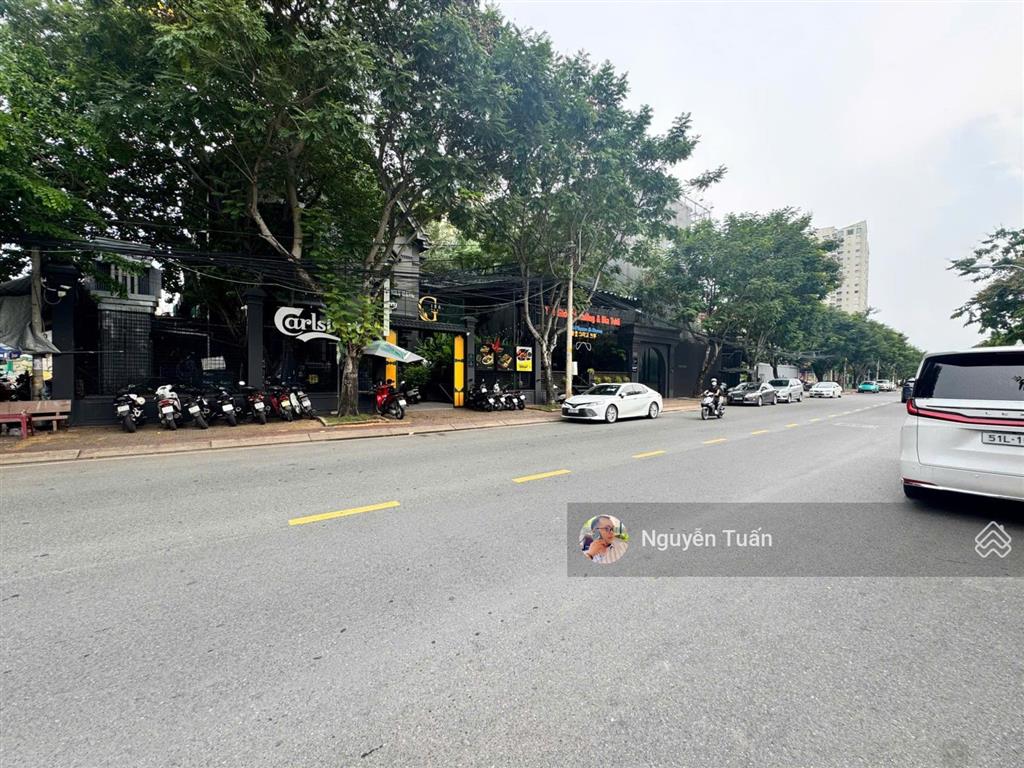 Bán đất 2 mặt tiền nguyễn văn hưởng view sông sài gòn