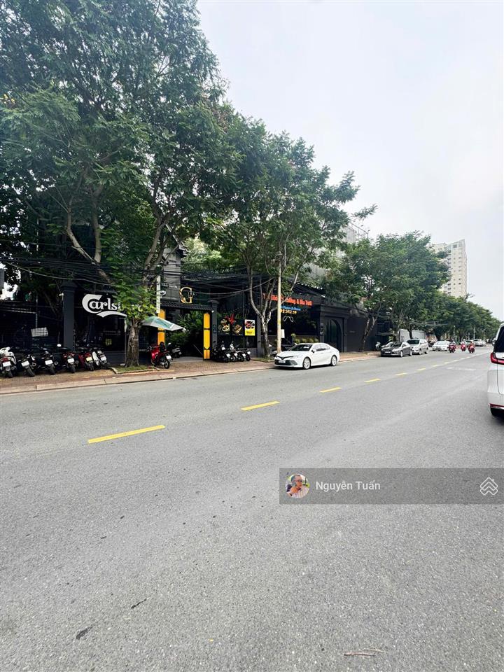 Bán đất 2 mặt tiền nguyễn văn hưởng view sông sài gòn