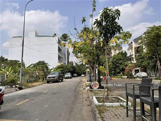 Chuyển nhượng đất khu ven sông thủ thiêm  vị trí đẹp, môi trường sống lý tưởng