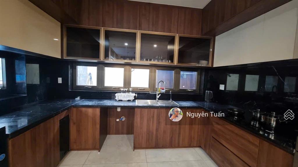 Cần tiền bán gấp nhà đẹp kđt an phú an khánh
