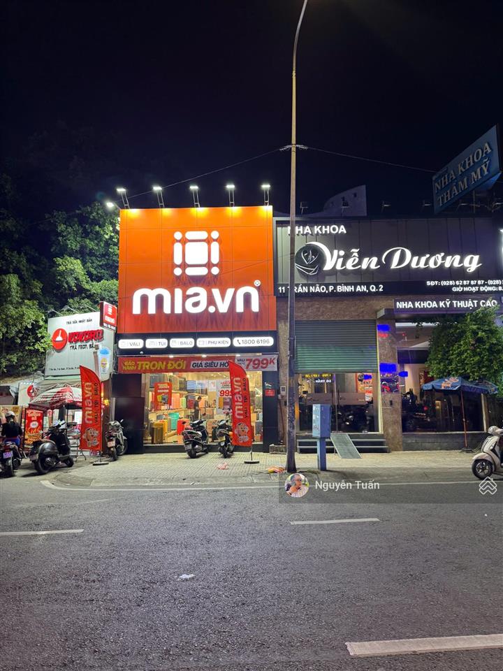 Siêu phẩm nhà mặt tiền kinh doanh trần não  đoạn đẹp nhất
