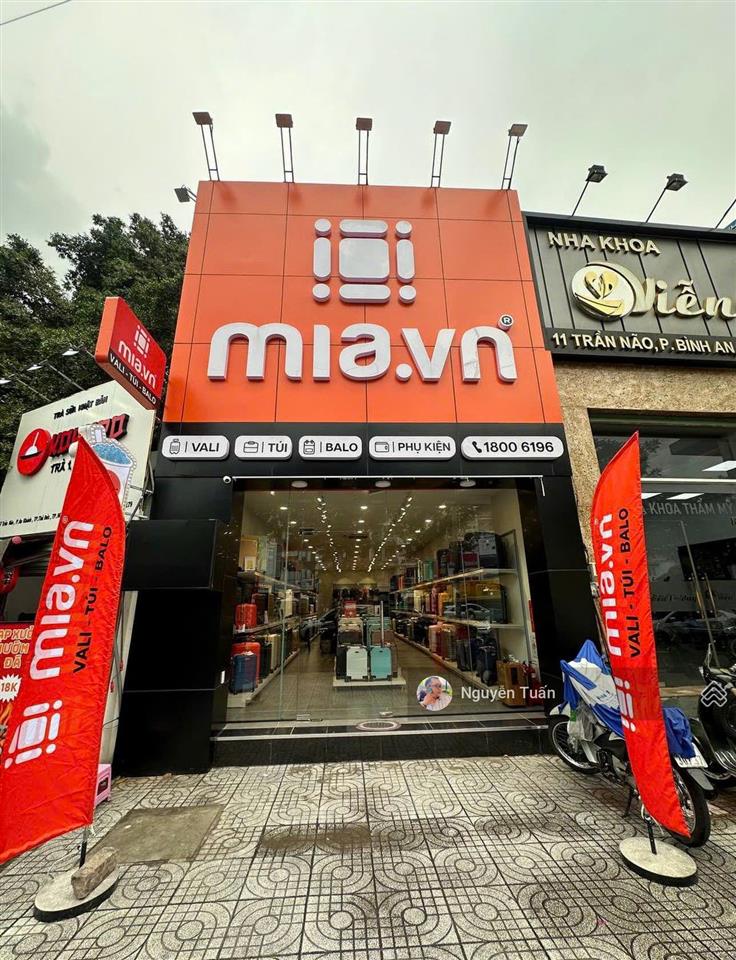 Siêu phẩm nhà mặt tiền kinh doanh trần não  đoạn đẹp nhất