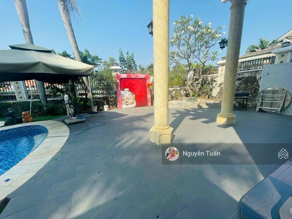 Biệt thự sân vườn mặt tiền nguyễn văn hưởng  thảo điền, quận 2