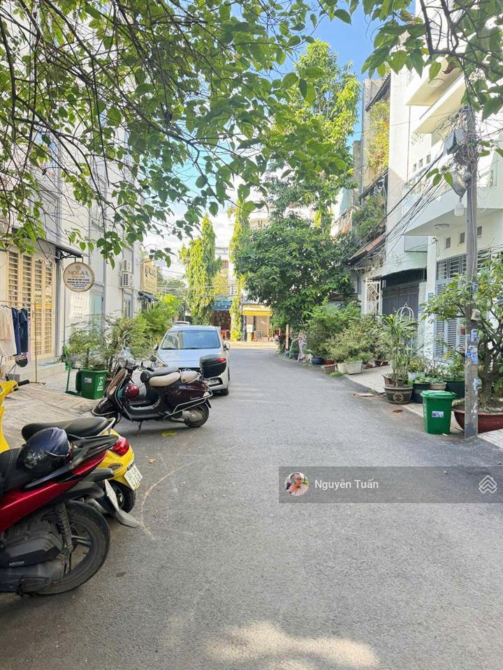 Bán nhà quốc hương thảo điền quận 2  dt 68m²  giá giảm còn 24,5 tỷ   vị trí đẹp, đầu tư tốt