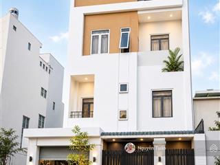 Bán tòa căn hộ dịch vụ 17 phòng  dòng tiền 75 triệu/tháng   phường thủ đức