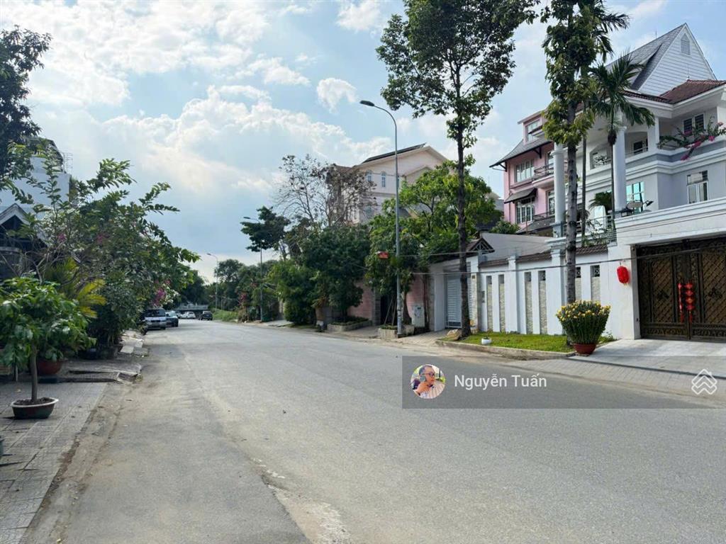 Đất biệt thự thảo điền  giá tốt hiếm có trên đường 20m