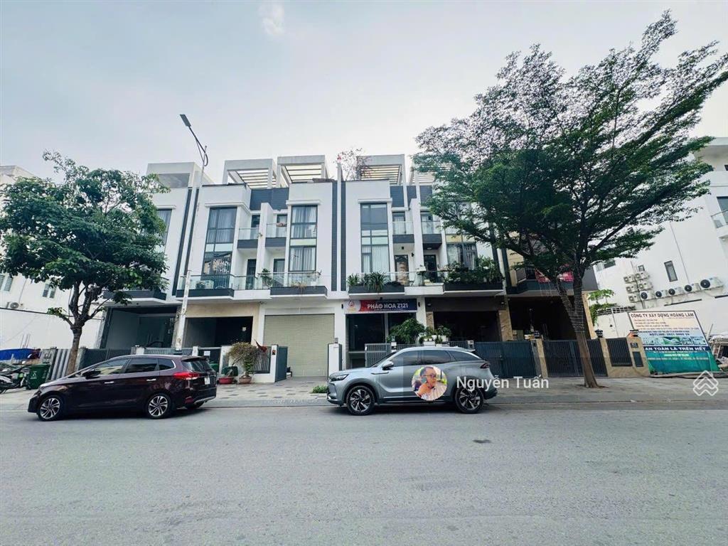 Giảm giá mạnh nhà phố mặt tiền lê hữu kiều | sài gòn mystery