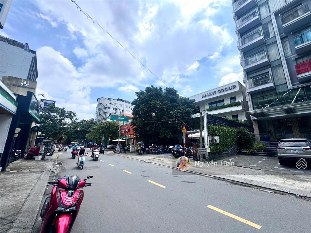 Mặt tiền quốc hương  thảo điền | tài sản đẹp dòng tiền 82 triệu/tháng