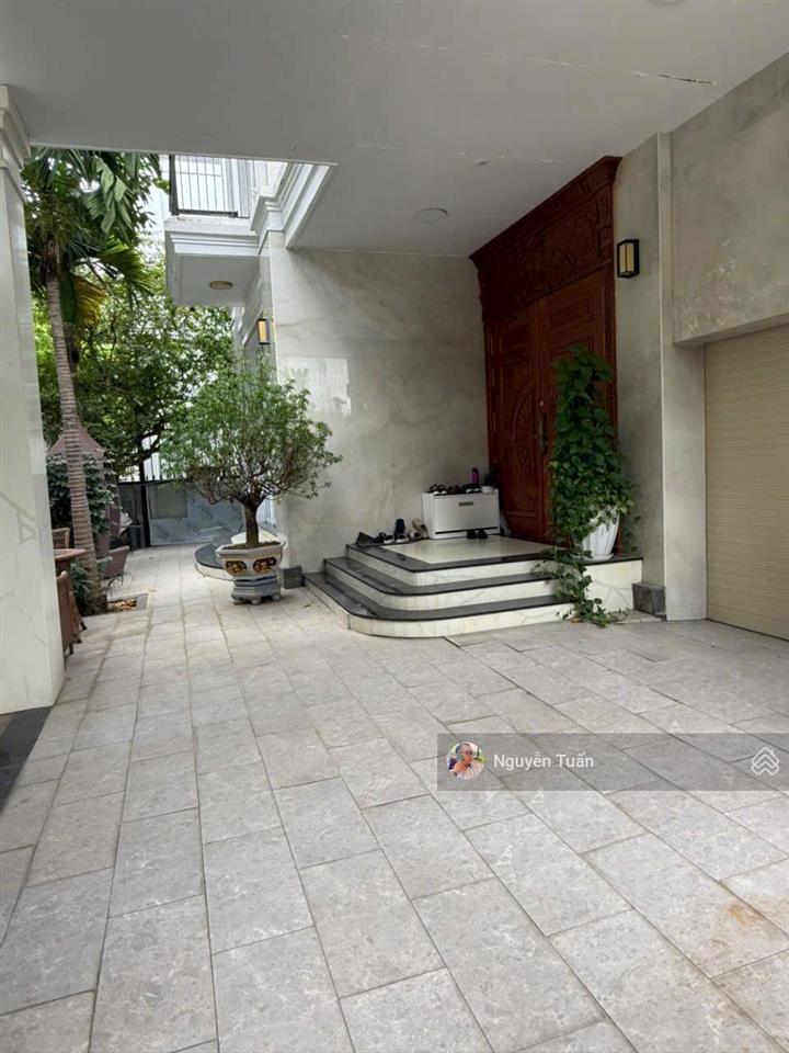 Bán biệt thự đẹp trong compound ven sông thảo điền quận 2