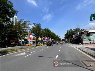 Bán nhà mặt tiền trần não, quận 2  vị trí đắc địa, giá bán cạnh tranh, khai thác dòng tiền ngay!