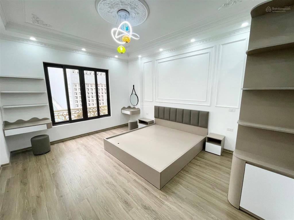 Bán nhà 6 tầng thang máy phố vạn bảo, dt 75m2 mặt tiền 5m, cách mặt phố 30m, nhà mới ở ngay
