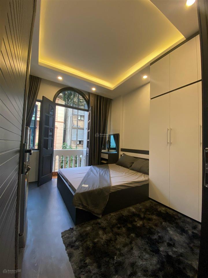 Cho thuê phòng full đồ, ban công ngõ 290 kim mã free 3 tháng phí dịch vụ