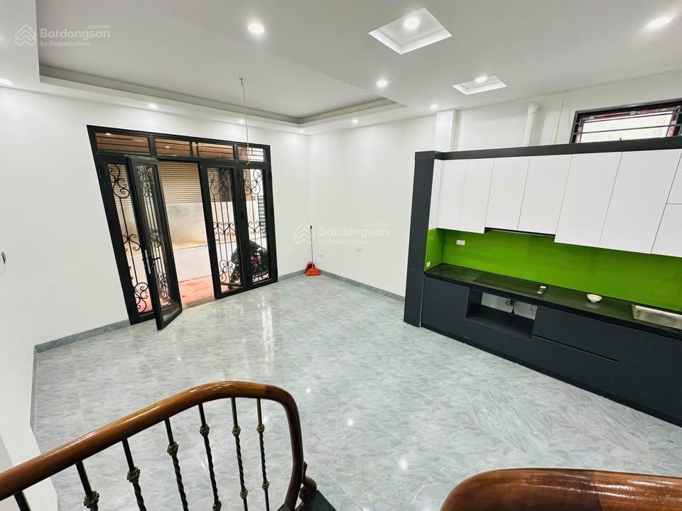 Cho thuê nhà 5 tầng xây mới ngõ 95 phạm văn đồng, 7pn giá 16 triệu