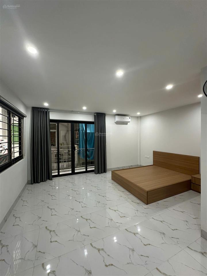 158 yên hòa  máy giặt riêng phòng rộng 35m2