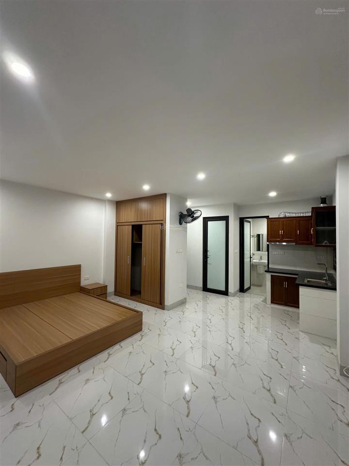 Studio ban công 158 yên hòa  máy giặt riêng phòng rộng 35m2