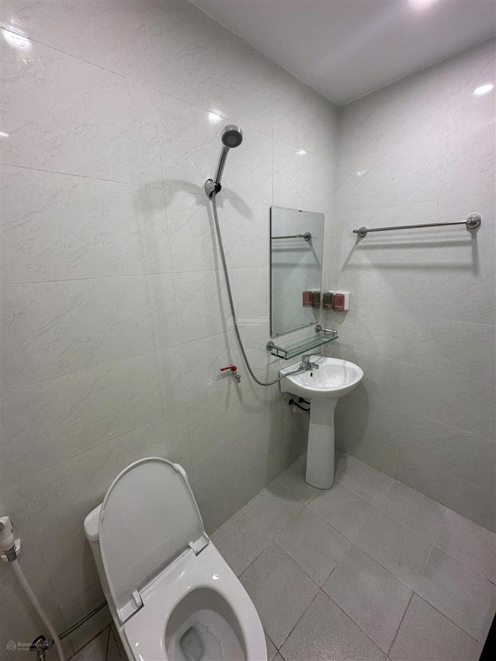 Ngõ 158 yên hòa căn mới tinh, siêu rộng, ban công thoáng, máy giặt riêng