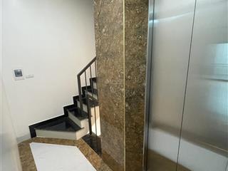 Bán nhà mặt phố quán thánh 80m2, 6 tầng có thang máy