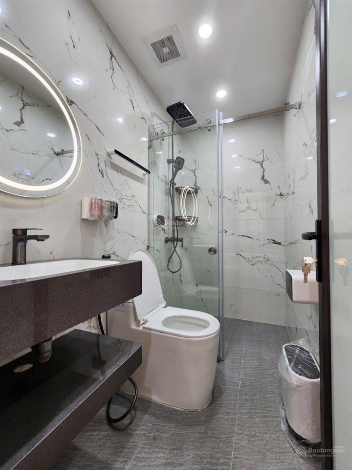 Bán nhà 6 tầng thang máy phố kim mã, dt 75m2 mặt tiền 5m, cách mặt phố 30m, nhà mới ở ngay