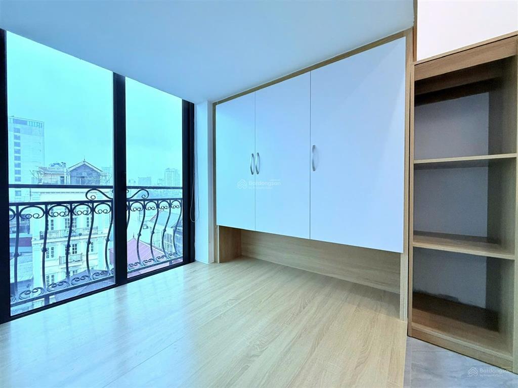 Bán tòa nhà chdv 7 tầng thang máy 11 phòng, vạn phúc, ba đình doanh tiền 650tr/năm