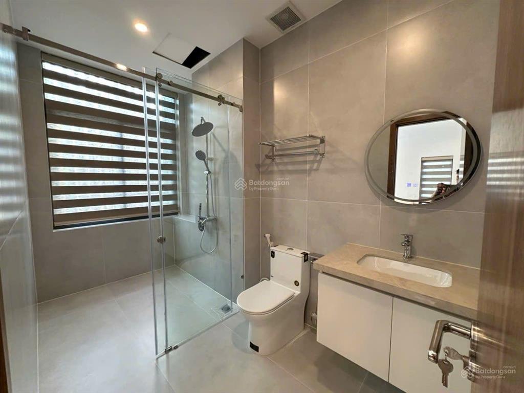 Cho thuê căn kế góc 7x15 full nội thất mới 100% gồm 4pn  4wc tại id junction