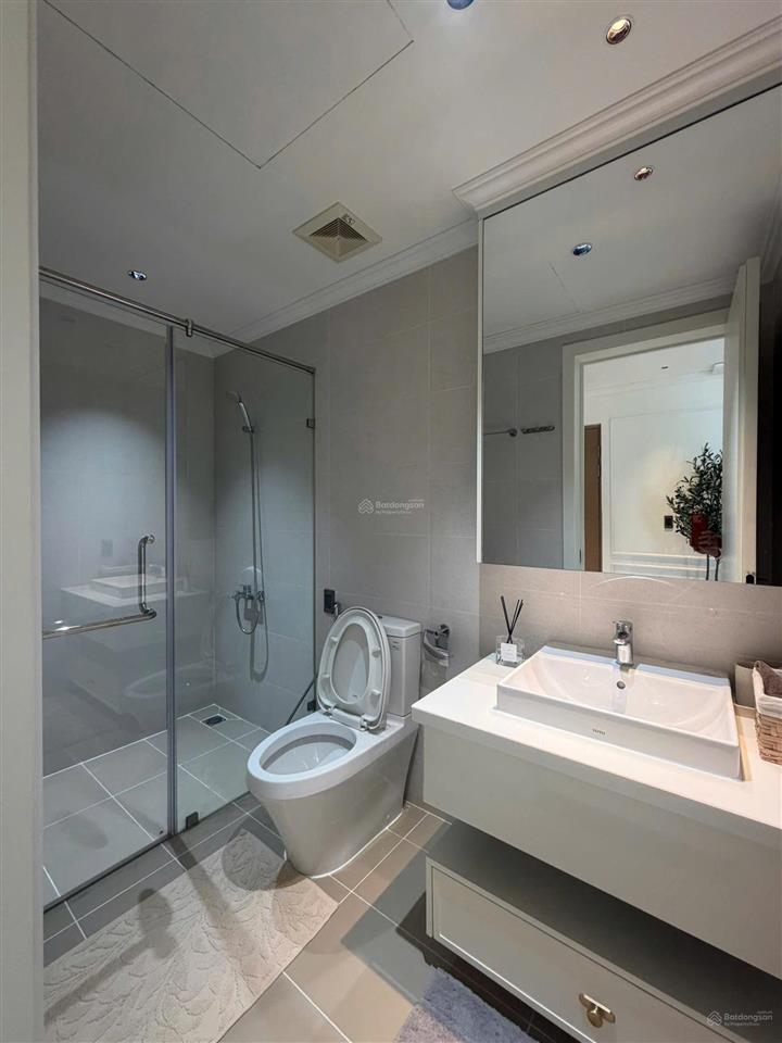 Cần cho thuê nhanh căn hộ cao cấp antonia phú mỹ hưng , dt 115m2 , 3pn 2wc , full nội thất cao cấp