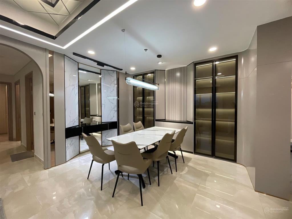 Giảm giá! cần bán nhanh căn hộ 2pn saigon south residences dt 75m2 nhà đẹp giá tốt nhất thị trường