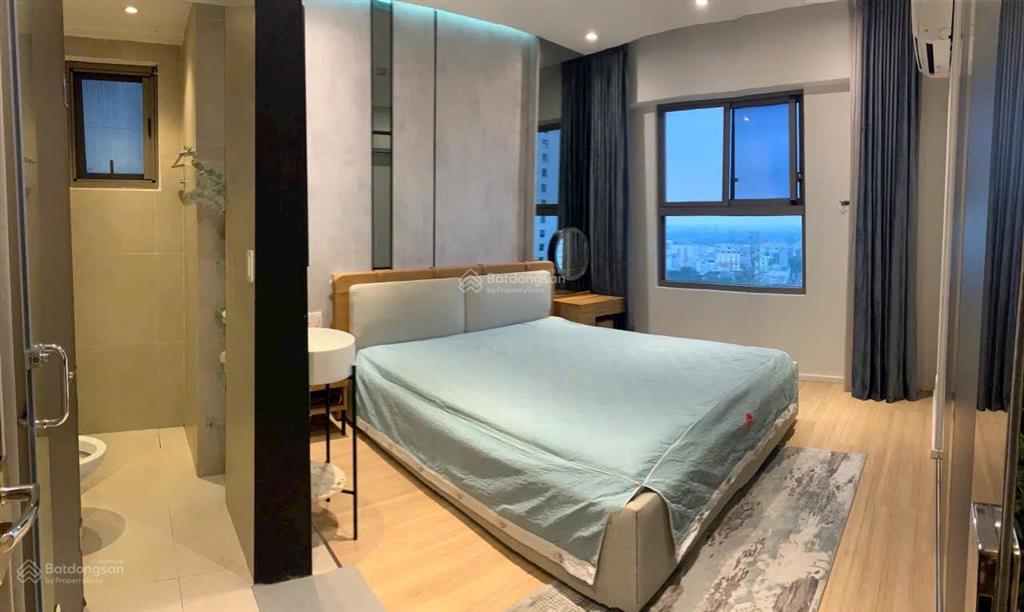 Chủ kẹt tiền cần bán nhanh căn hộ saigon south residences nhà mới dt76m 2pn giá cực tốt chỉ 5.8 tỷ