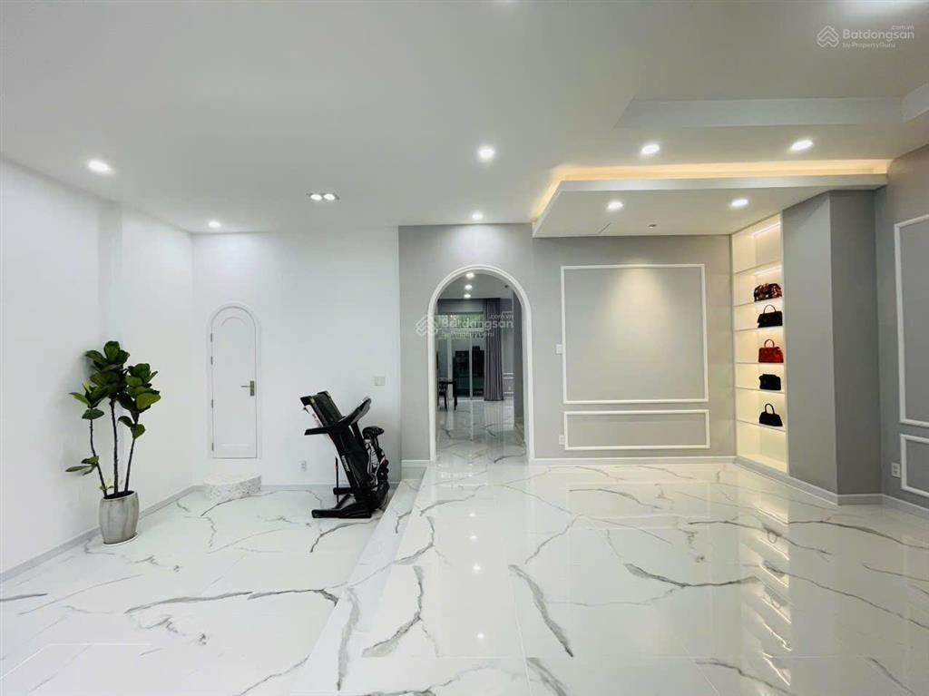 Cho thuê biệt thự mỹ thái 2 phú mỹ hưng, dt 126m2 4pn 2wc nhà đẹp full nội thất. giá 48tr/th tl