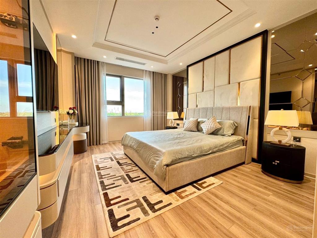 Kẹt tiền cần bán căn hộ saigon south giáp phú mỹ hưng, dt 104m2 3pn nhà mới giá tốt chỉ 7.2 tỷ