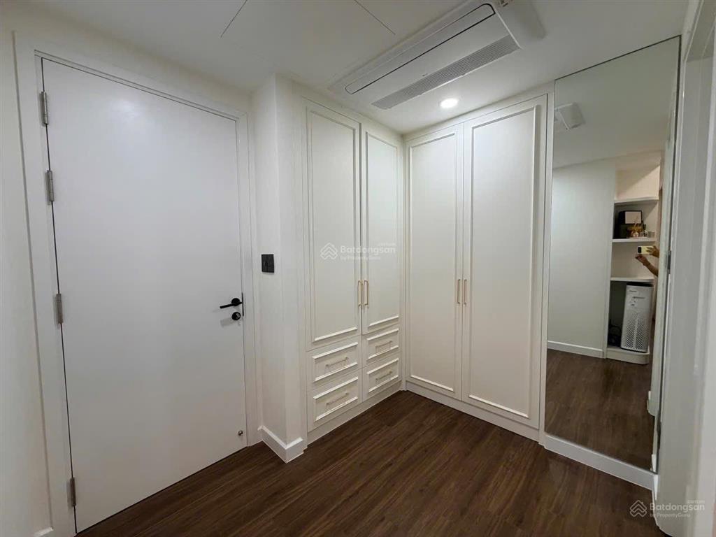 Cần bán gấp căn hộ saigon south giáp phú mỹ hưng 3pn 2wc lầu cao thoáng mát giá tốt chỉ 6.450 tỷ