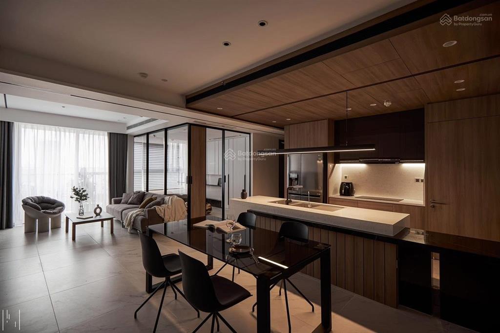 Chủ cần tiền cần bán gấp căn hộ 3pn 104m2 tại saigon south giáp phú mỹ hưngrmit giá tốt có ôxe