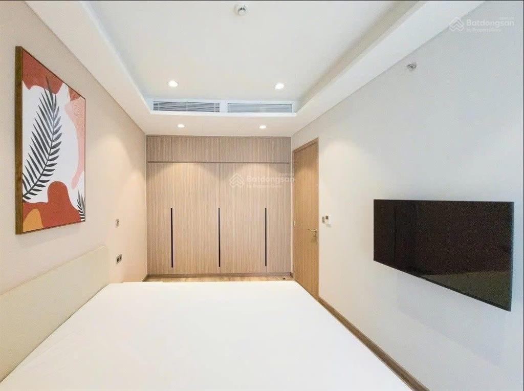 Cần cho thuê căn hộ 3pn green valley phú mỹ hưng dt128m2 nhà đẹp nội thất cao cấp có ô xe miễn phí