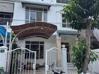 Cần cho thuê gấp biệt thự hưng thái phú mỹ hưng dt 126m2 tk 4pn 4wc nhà đẹp giá tốt chỉ 37 triệu